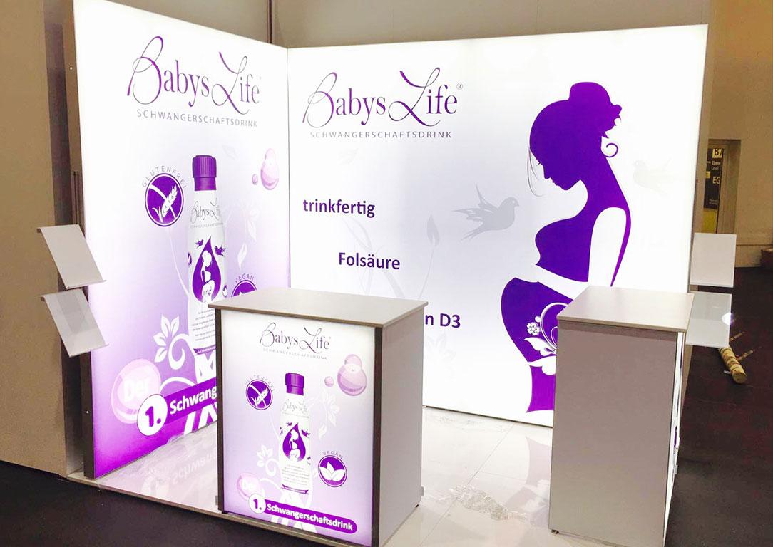Baby's Life LED Messestand LUMIN8