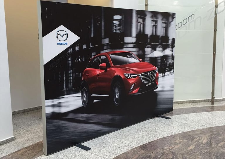 Mazda Messewand