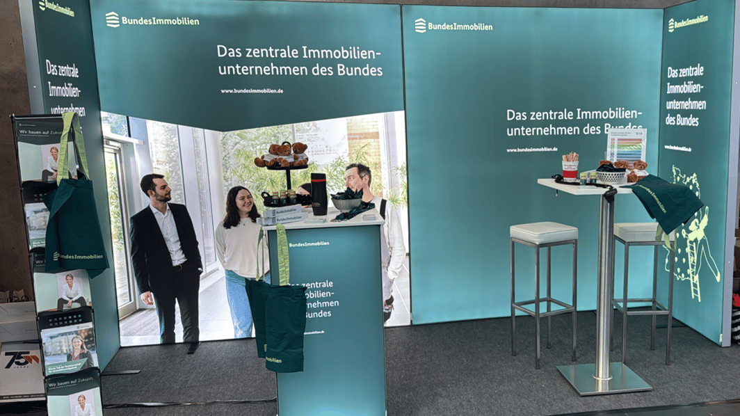 Bundesanstalt für Immobilienaufgaben (BImA) @ HOHO 2025 München mit LUMIN6 Messestand LA_CONCEPT