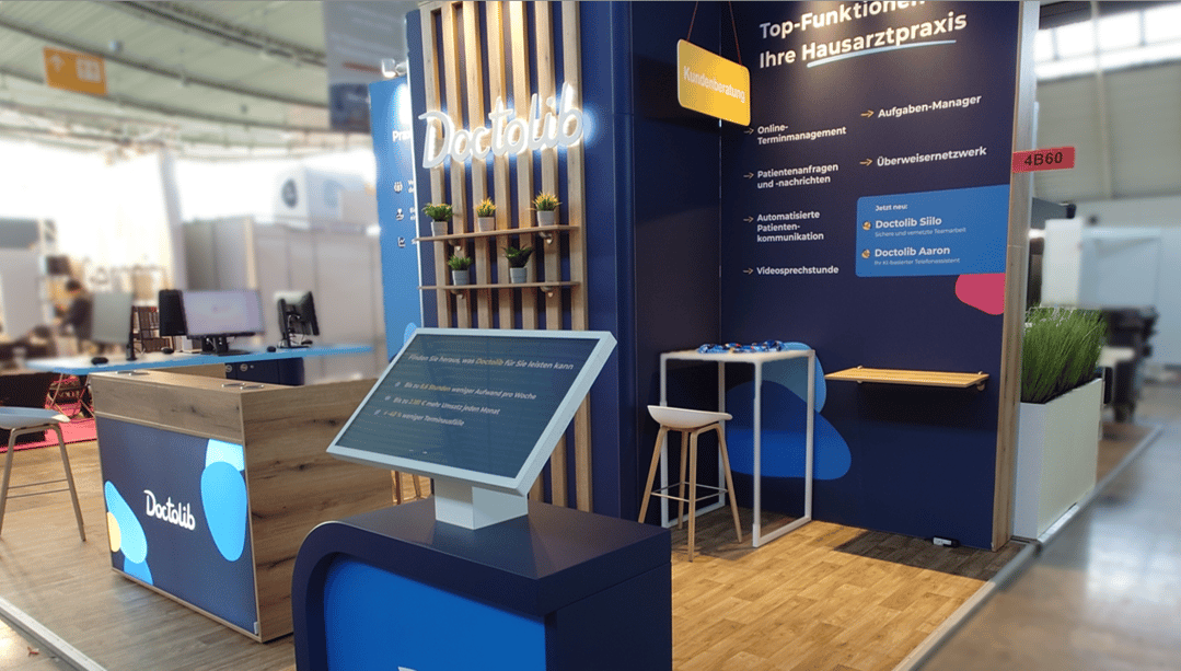 Doctolib @ medizin 2025 LA_CONCEPT_GmbH_Köln LUMIN_Kreativ_Messestand wirmachenemesse LA_CONCEPT-1