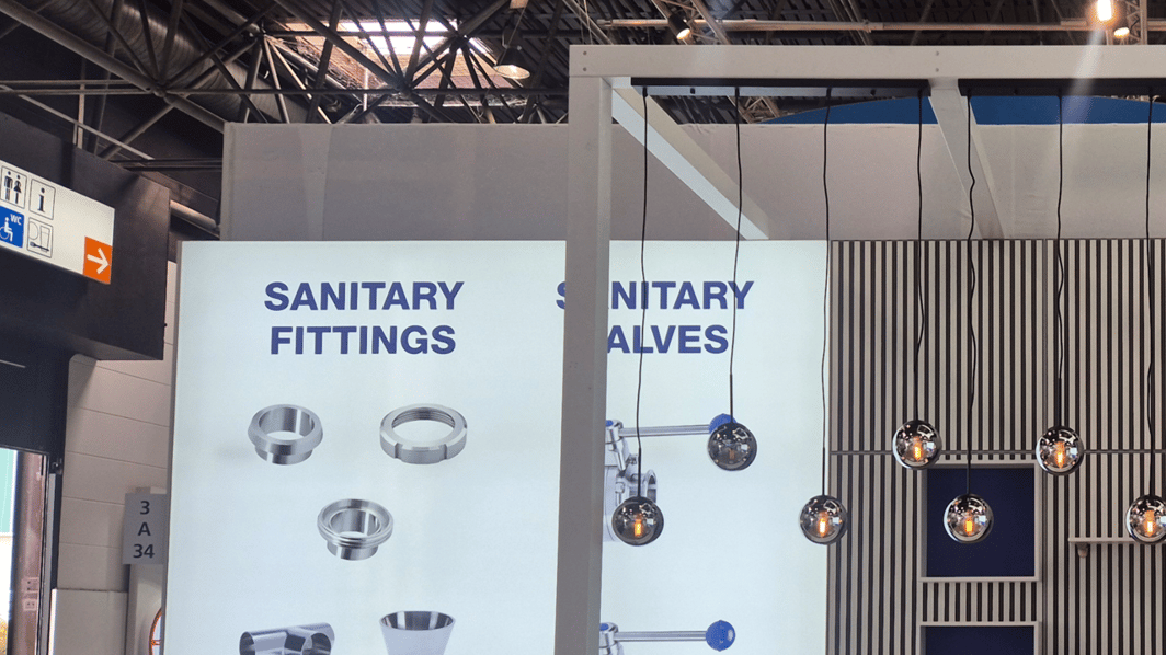 Hage_Fittings_und_Flanschen @ Tube_2026_Düsseldorf Messestand LUMINKreativ LA_CONCEPT_GmbH_Köln LUMIN-kreativ