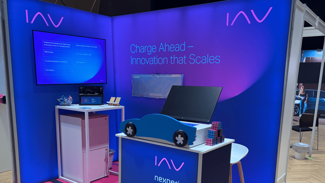 IAV GmbH mit LUMIN8-Messestand von LA CONCEPT @ AABC 2026 LA-CONCEPT-GmbH-Köln