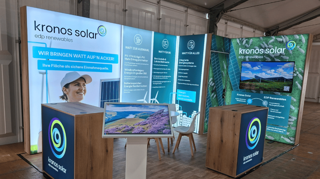 Kronos Solar Projekts GmbH @ DLG Feldtage 2026 Miet-Messestände by LA_CONCEPT_GmbH_Köln LUMIN8 Miet Messestand