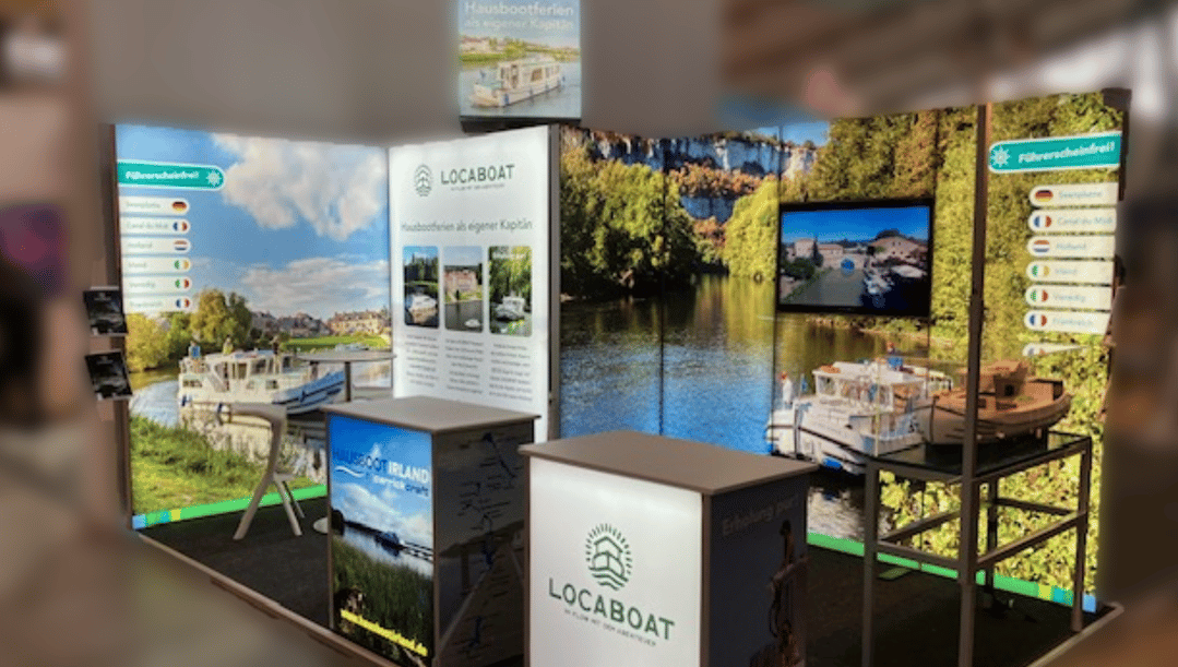 LOCABOAT @ CMT Stuttgart 2025 Messestand LA_CONCEPT_GmbH LUMIN8