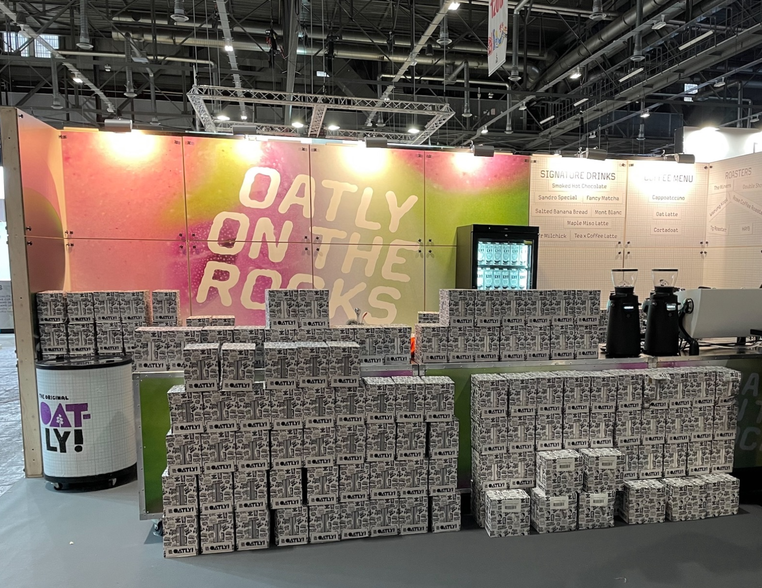 Oatly @ World of Coffee 2025 LACONCEPT wirmachenmesse