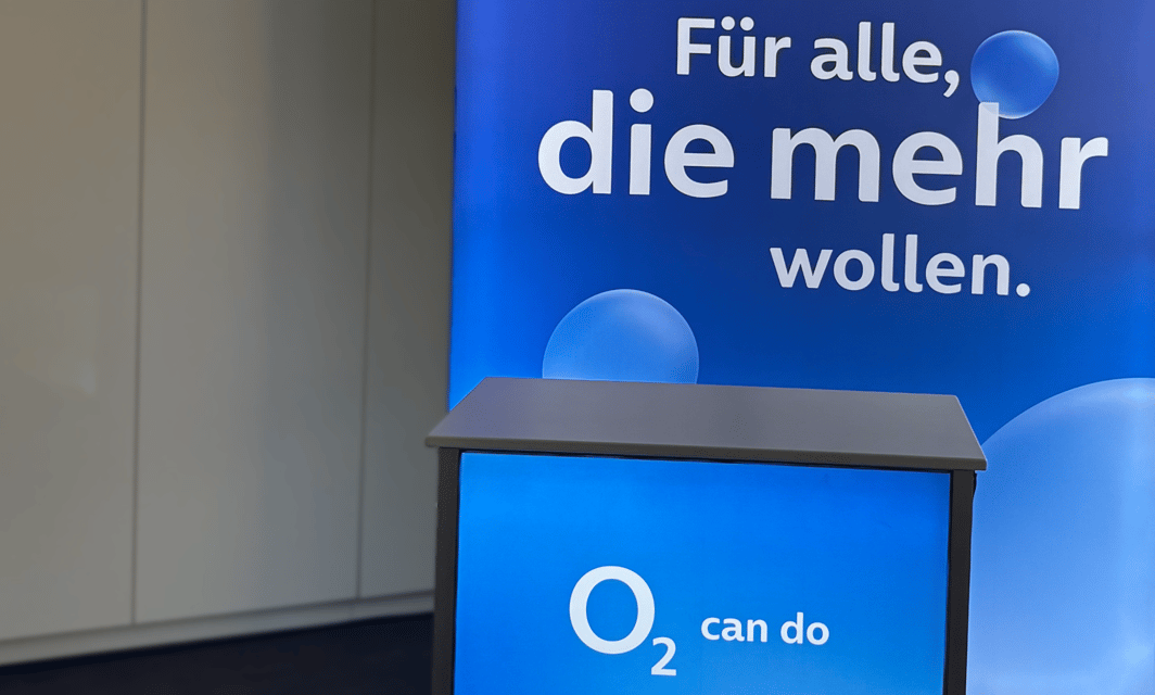 Telefonica mit LUMIN8 Messestand @ o2 Top-Partner-Treffen 2025 LA_CONCEPT wirmachenmesse