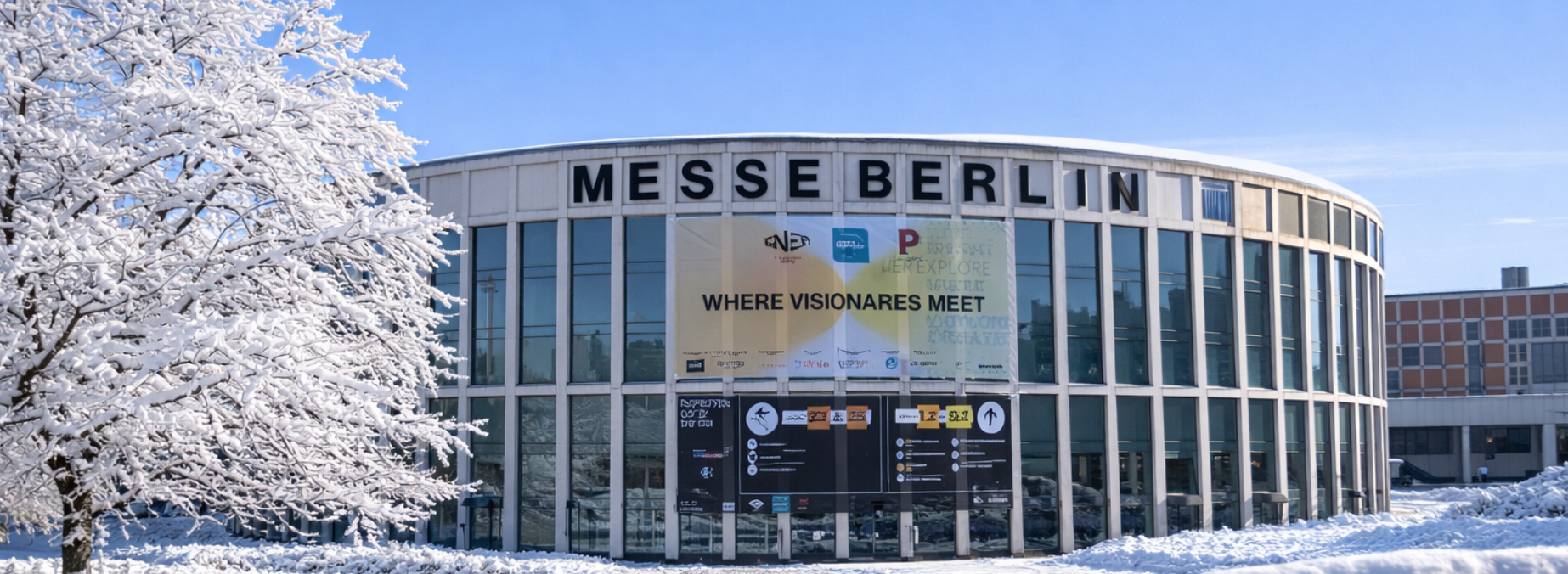 Messe in Berlin an einem Wintertag-1 Messe in Berlin an einem Wintertag-1